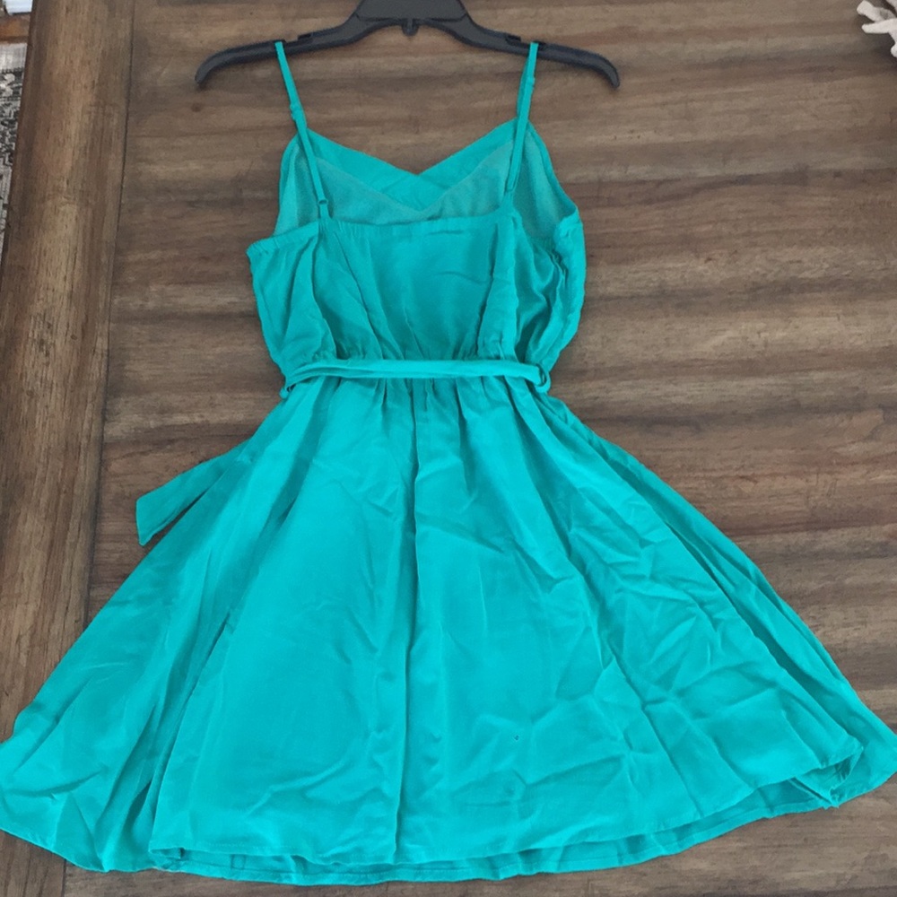 Lush Ruffled Dress - Picture 3 of 8